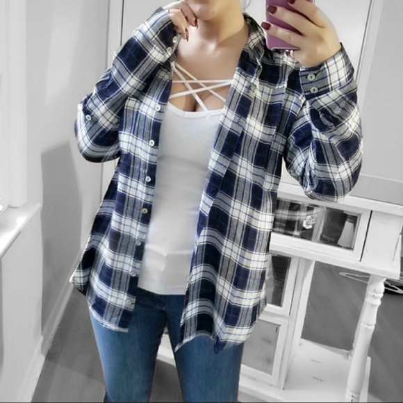 Bella Edge | Bree Blue Black Plaid Checkered Top - Picture 2 of 11